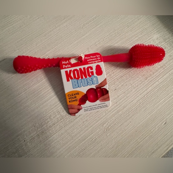 KONG Brush New - Dog Toy Cleaning Brush - Picture 1 of 3